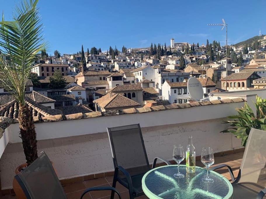 Apartamento Cosy Loft With Amazing Terrace & Spectacular Views Granada Exterior foto